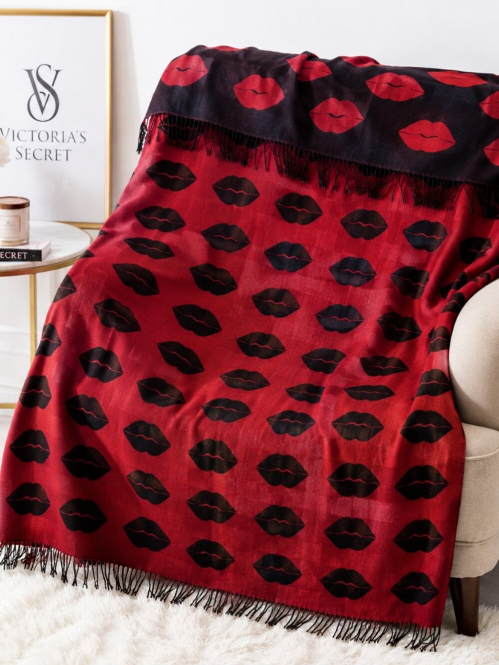 2/$30 Victoria Secret Red & Black Lips Reversible Throw Blanket